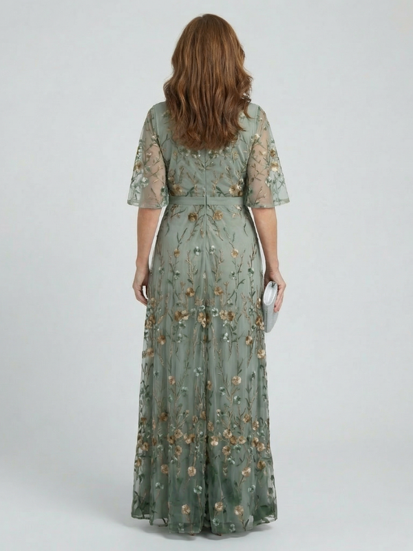 Selora | Airy Floral Halter Maxi Dress™
