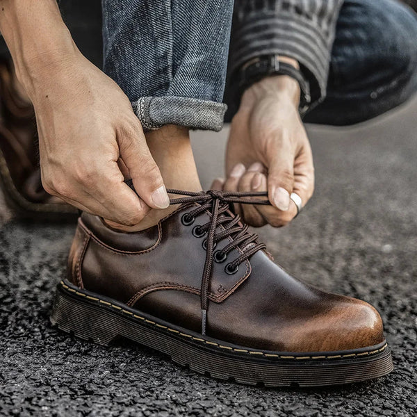 Μπότες Oxford Onyx, λεπτομέρεια μύτης cap-toe