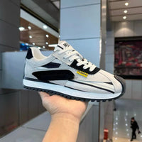 Sneakers Piero σε λευκό και μαύρο, μπροστινή όψη