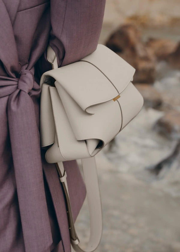 Clara | Elegant Handmade Leather Bag