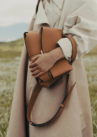 Clara | Elegant Handmade Leather Bag