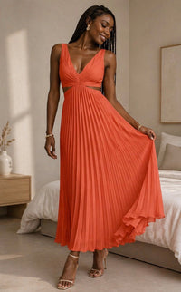 Violet & Grace | Radiant Twisted Detail Dress™