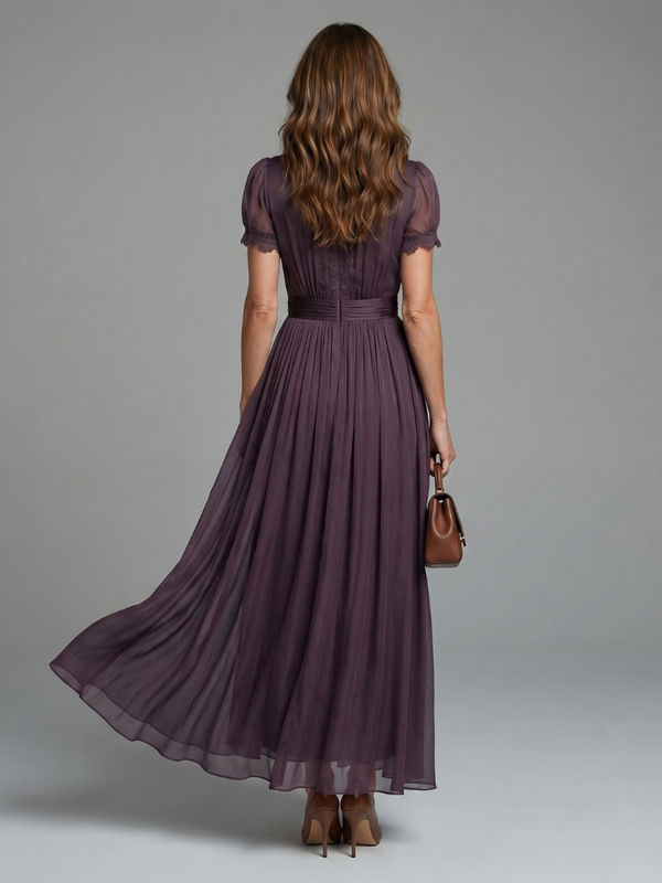 Elia | Maxi Dress with Shirred Waist and Keyhole Opening™