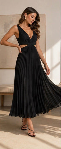 Violet & Grace | Radiant Twisted Detail Dress™