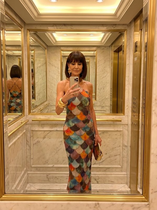 Larkin | Fitted Colorful Maxi Dress with Scale Pattern™