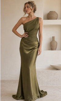 Violet & Grace | Satin Maxi Dress with Chic Shimmer™