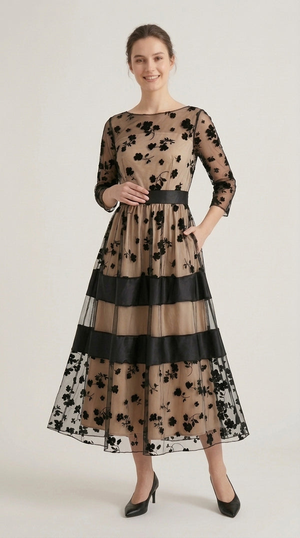 Elegant Black Lace A-Line Midi Dress™