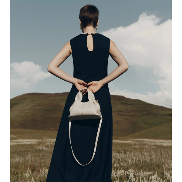 Clara | Elegant Travel Bag