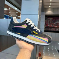Ρετρό sneakers Piero σε γκρι, πλάγιο πλάνο